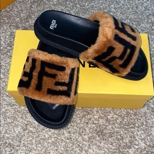 Fendi FF fur pool slides